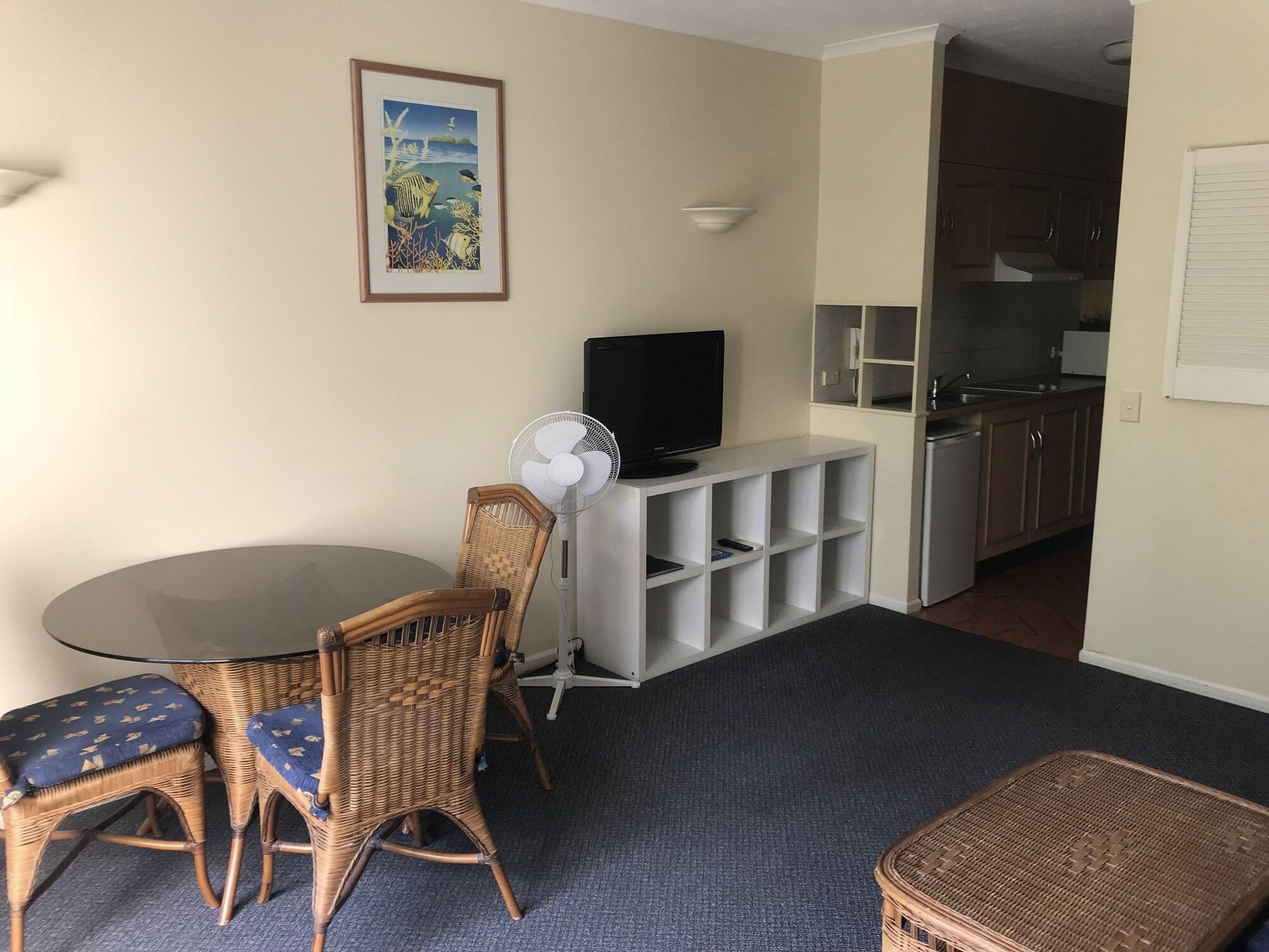 Villa Vaucluse Apartments Κερνς Εξωτερικό φωτογραφία