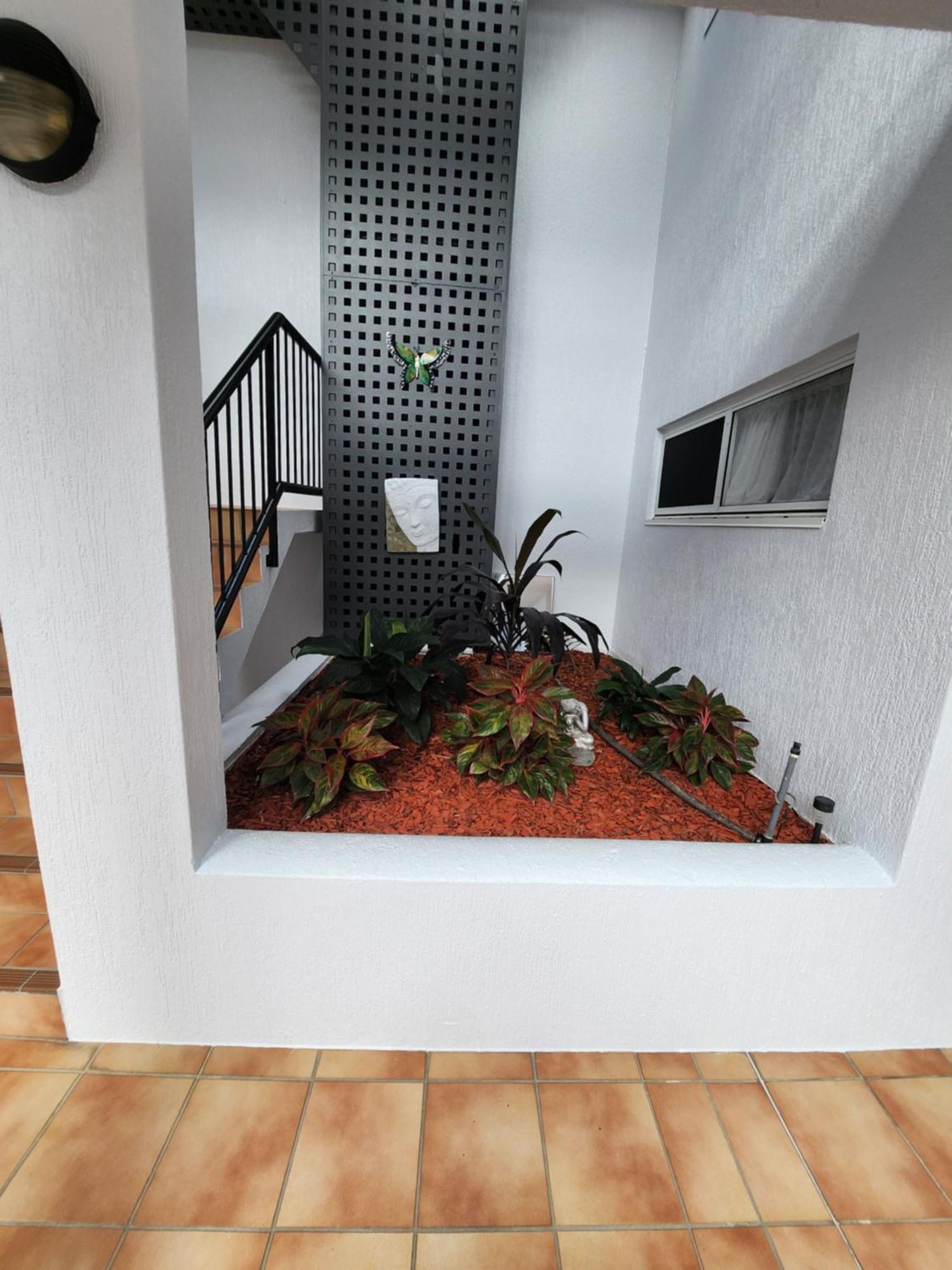Villa Vaucluse Apartments Κερνς Εξωτερικό φωτογραφία