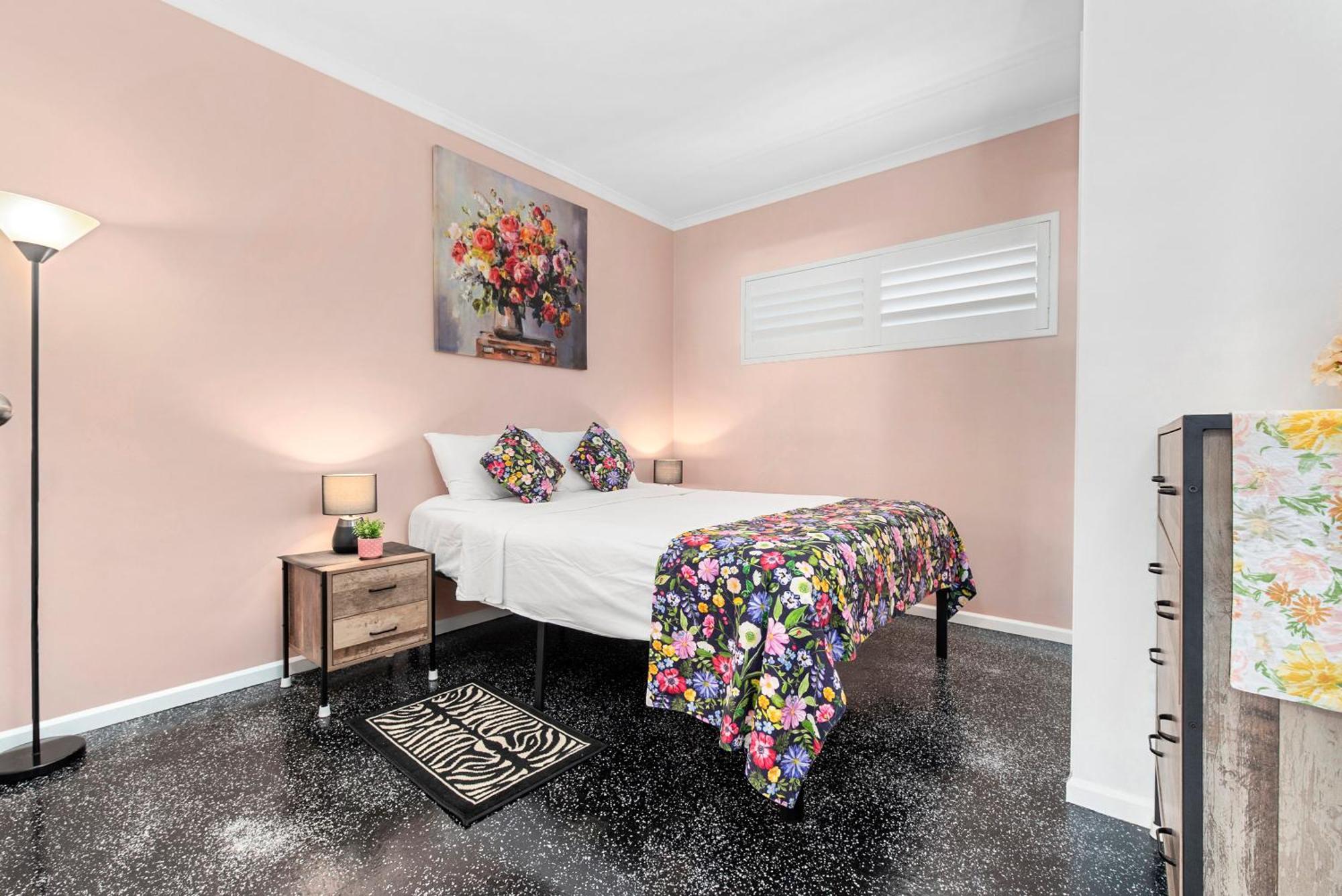 Villa Vaucluse Apartments Κερνς Εξωτερικό φωτογραφία